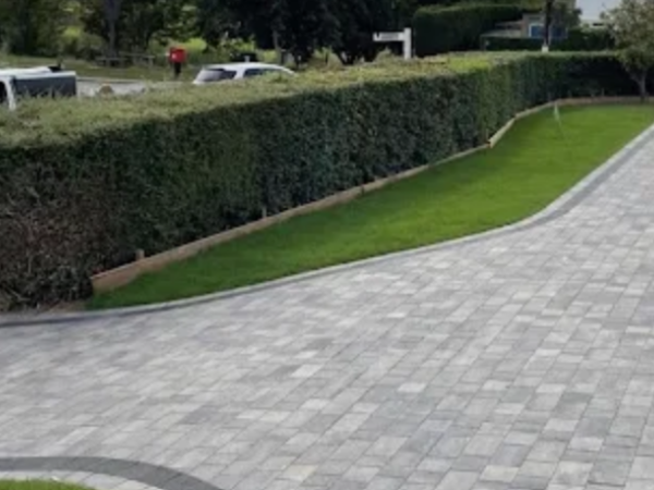 Block-Paving